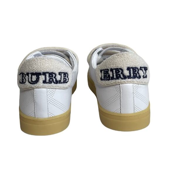 NEW Burberry Men's White Sneakers Size 8 - Picture 3 of 9